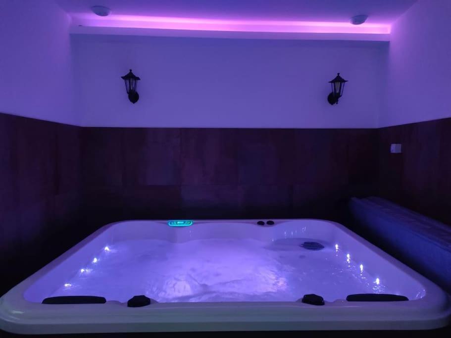 #Fer Rever 63# Spa # Thiers Ngoại thất bức ảnh