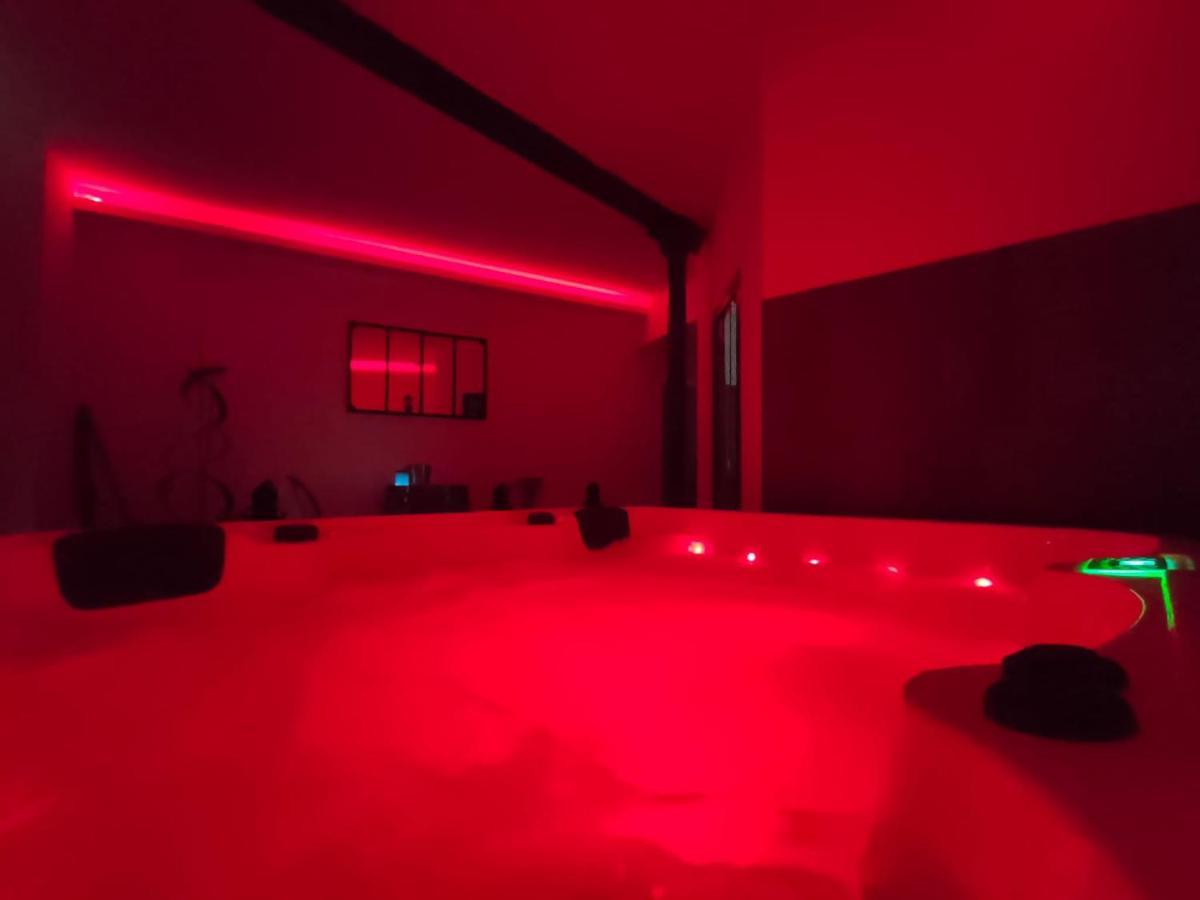 #Fer Rever 63# Spa # Thiers Ngoại thất bức ảnh